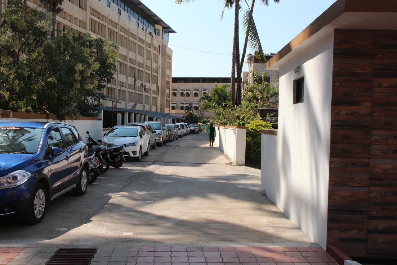 Hira Laxmi Residency Alībāg Exterior photo